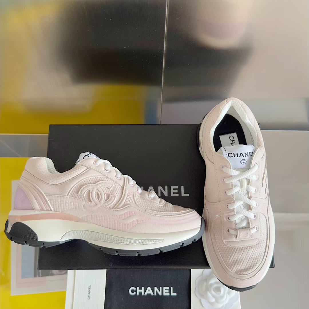 各品牌款式男女鞋