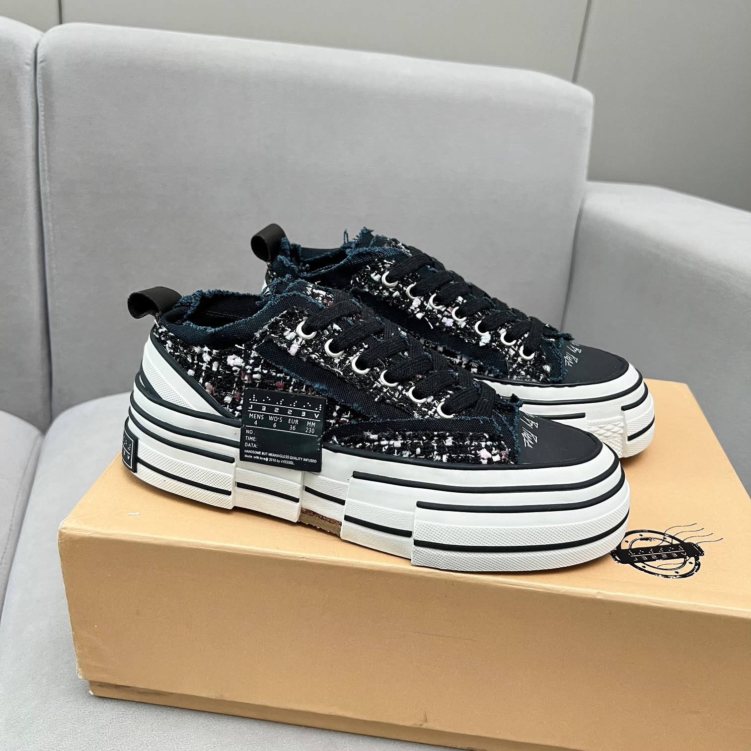 各品牌款式男女鞋