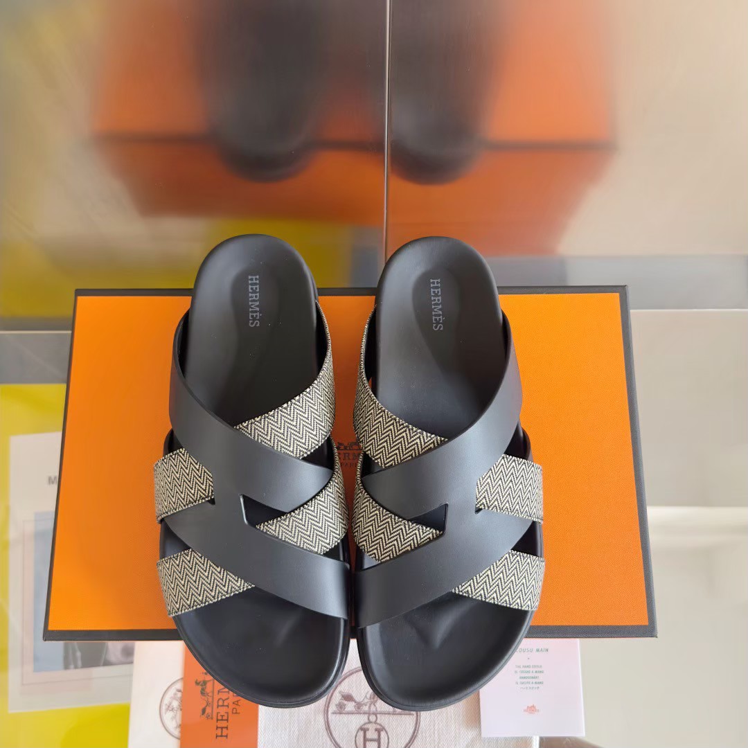 各品牌款式男女拖鞋