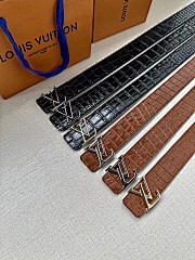 各品牌款式男女皮帶