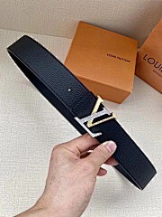 各品牌款式男女皮帶