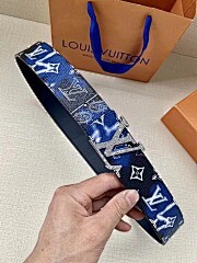 各品牌款式男女皮帶