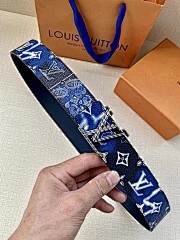 各品牌款式男女皮帶