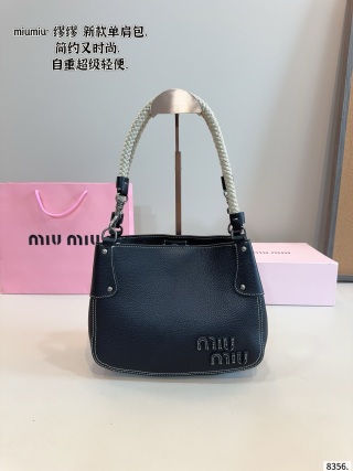 各品牌款式包包