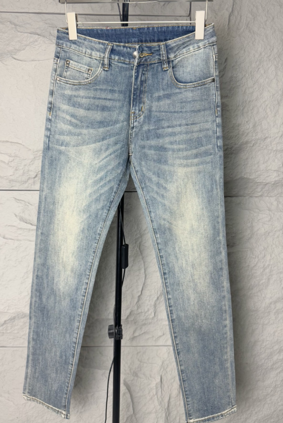 各品牌款式牛仔褲