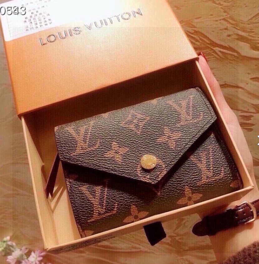 各品牌長短夾零錢包