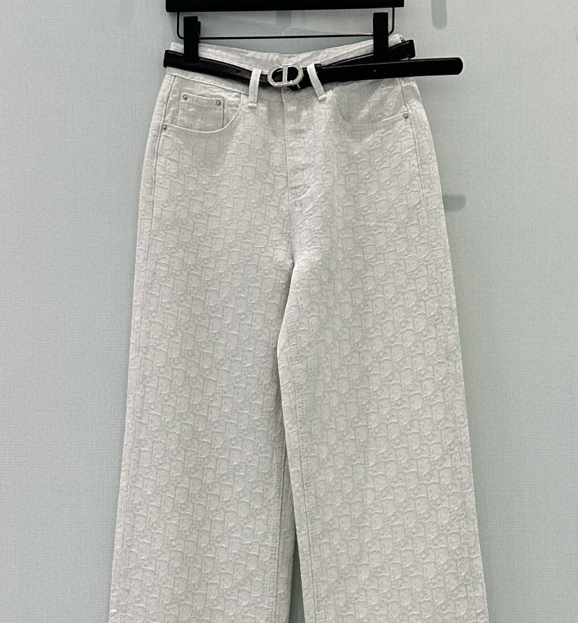 各品牌款式女裝