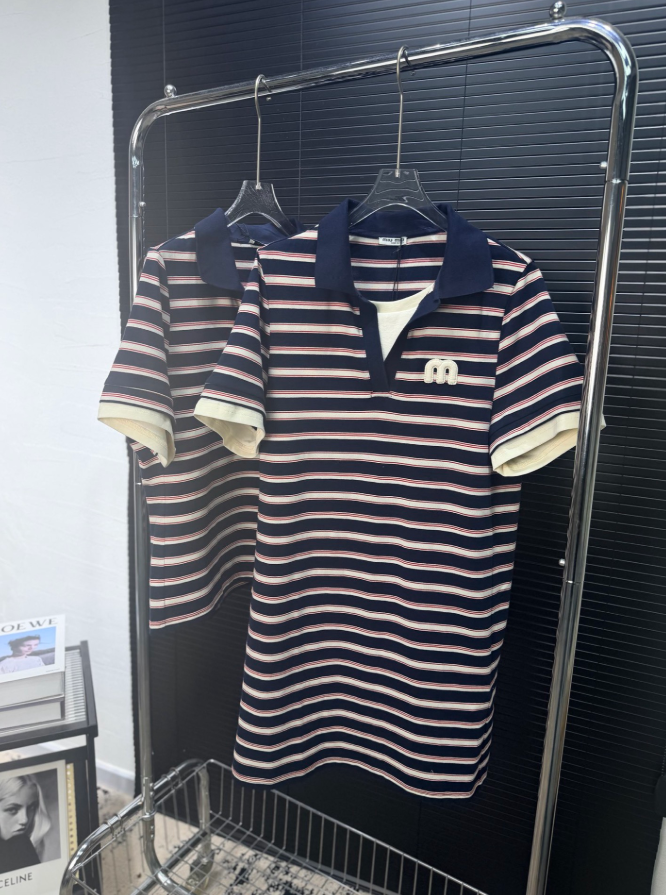 各品牌款式女裝