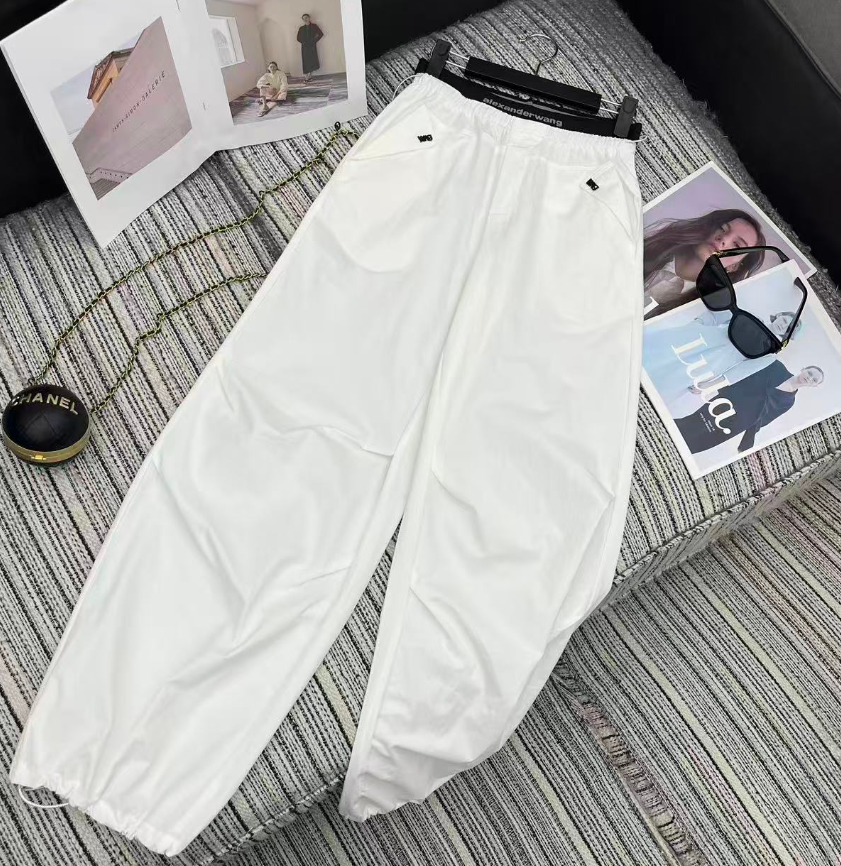 各品牌款式女裝