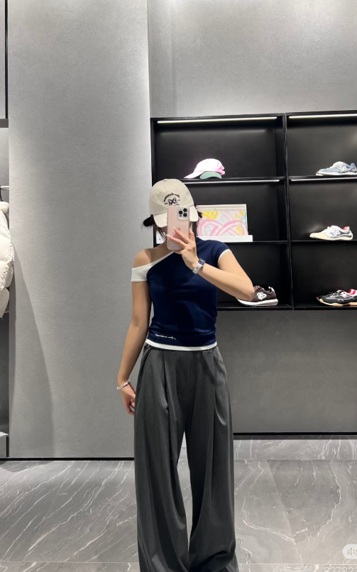 各品牌款式女裝