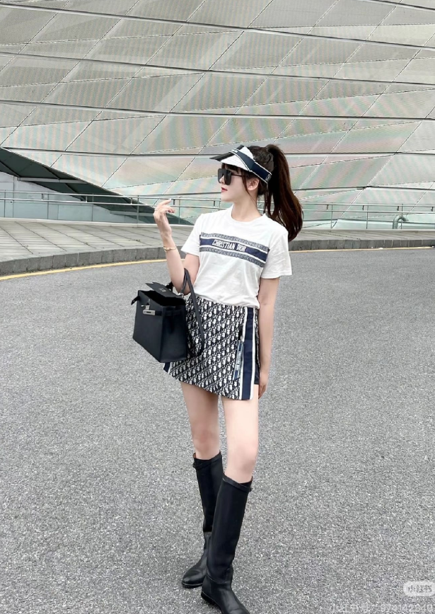 各品牌款式女裝