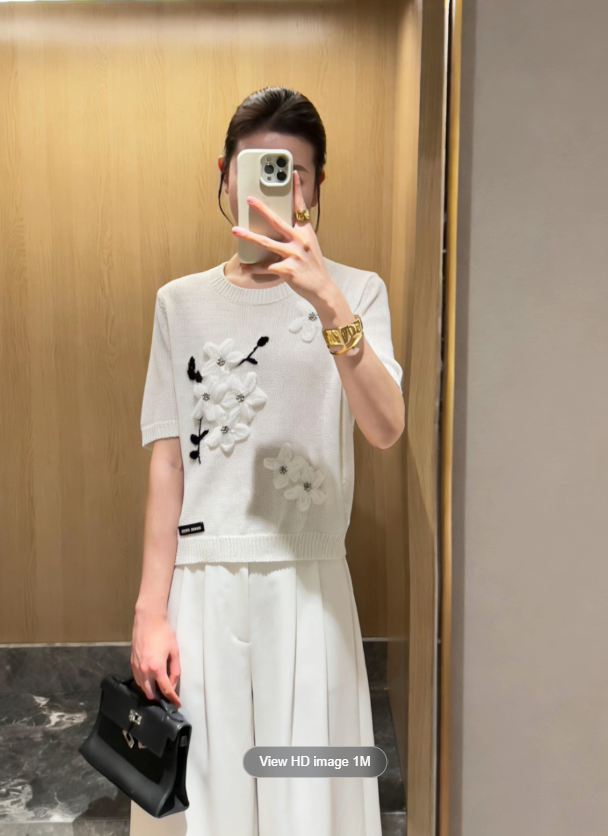 各品牌款式女裝